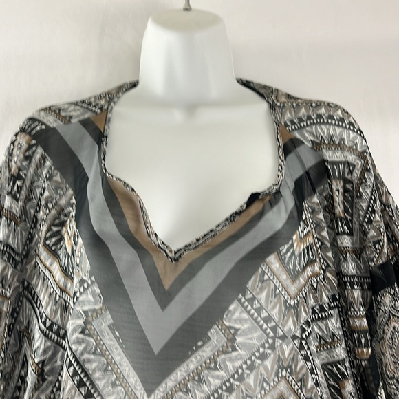 Steve Madden Sheer Patterened Poncho - Picture 3 of 6